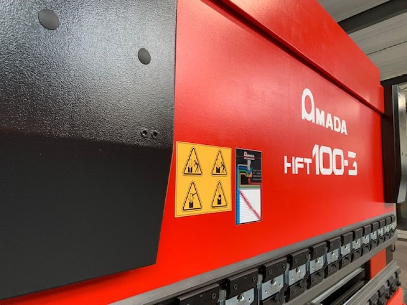 Presse plieuse AMADA 3050 x 100T