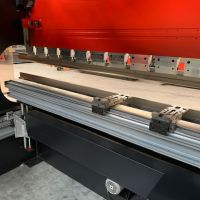 Presse plieuse AMADA 3050 x 100T