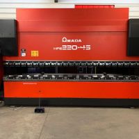 Presse plieuse AMADA 4570 x 220T 