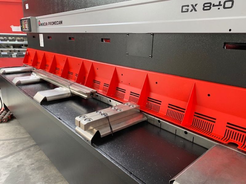 Cisaille AMADA GX 4000 x 8 mm
