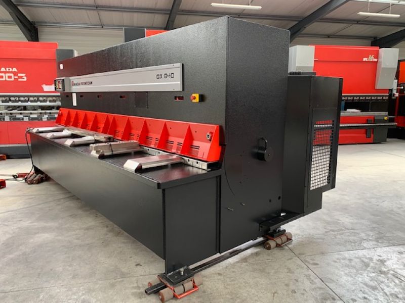 Cisaille AMADA GX 4000 x 8 mm