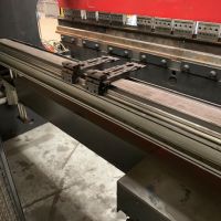 Presse plieuse AMADA 3050 x 100T