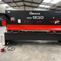 Cisaille AMADA GPN 3050 x 12 mm
