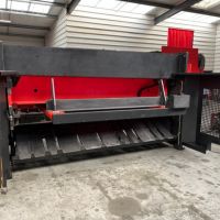 Cisaille AMADA GS 3050 x 12 mm 
