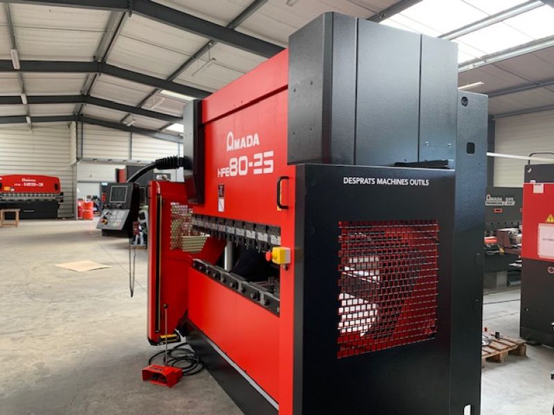 Presse plieuse AMADA 2570 x 80T