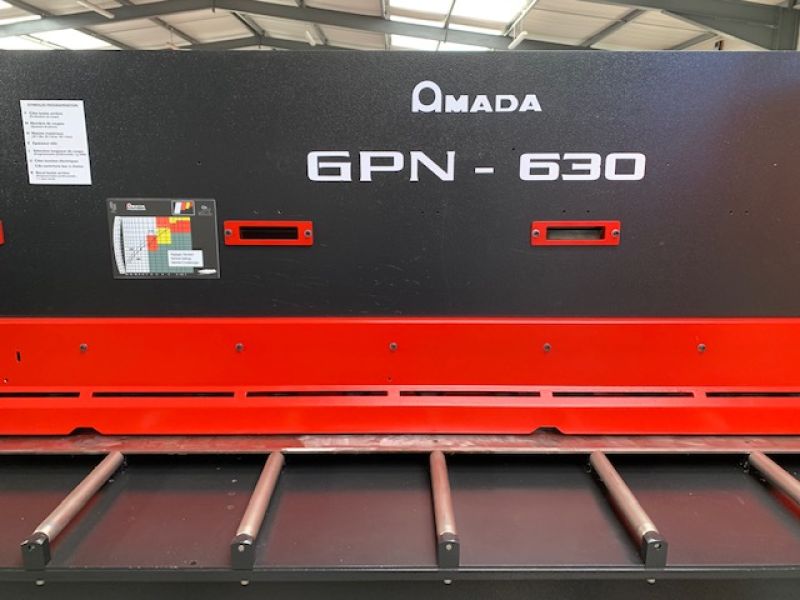 Cisaille AMADA GPN 3050 x 6 mm