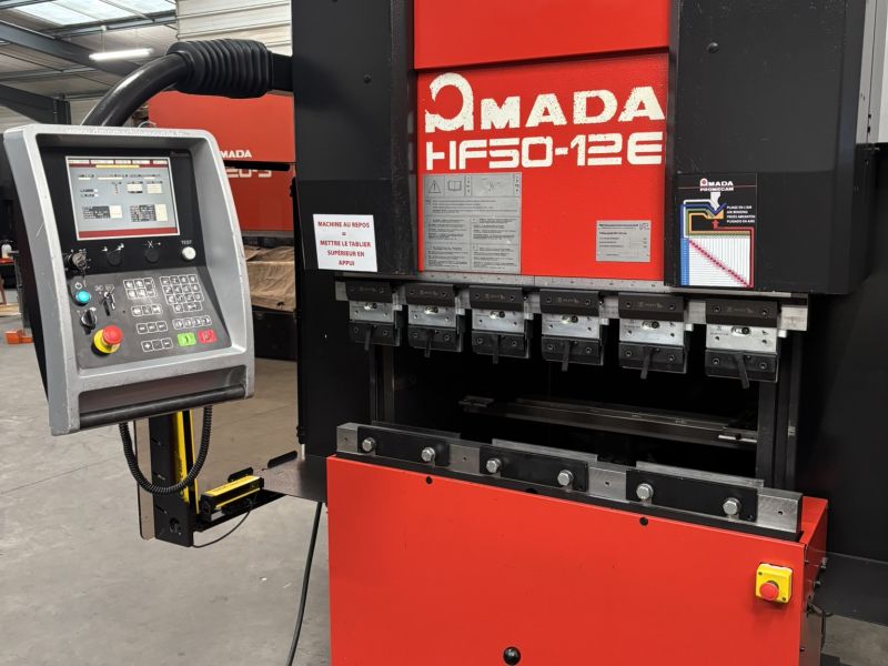 Presse plieuse AMADA 1200 x 50T