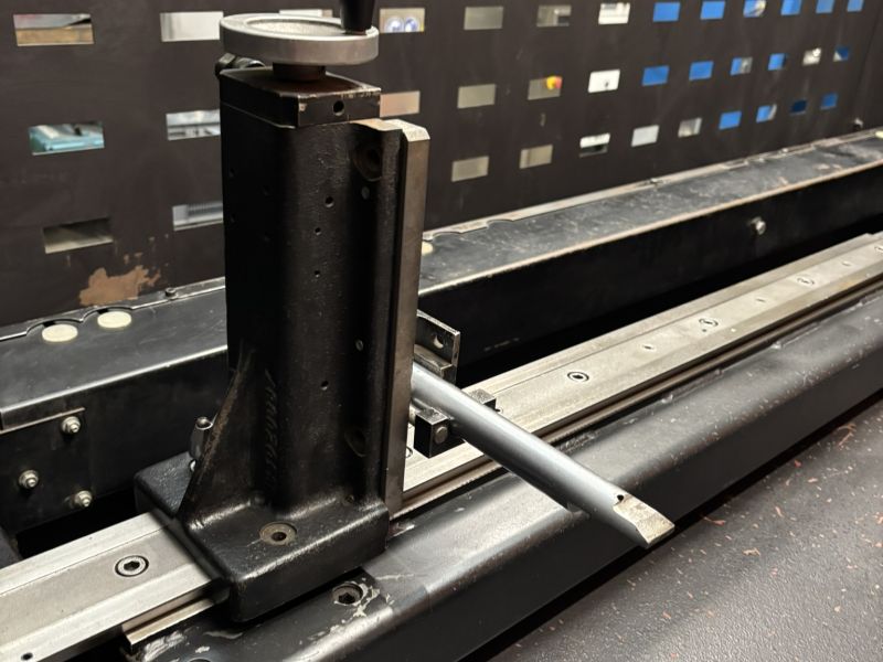 Presse plieuse AMADA 3050 x 100T